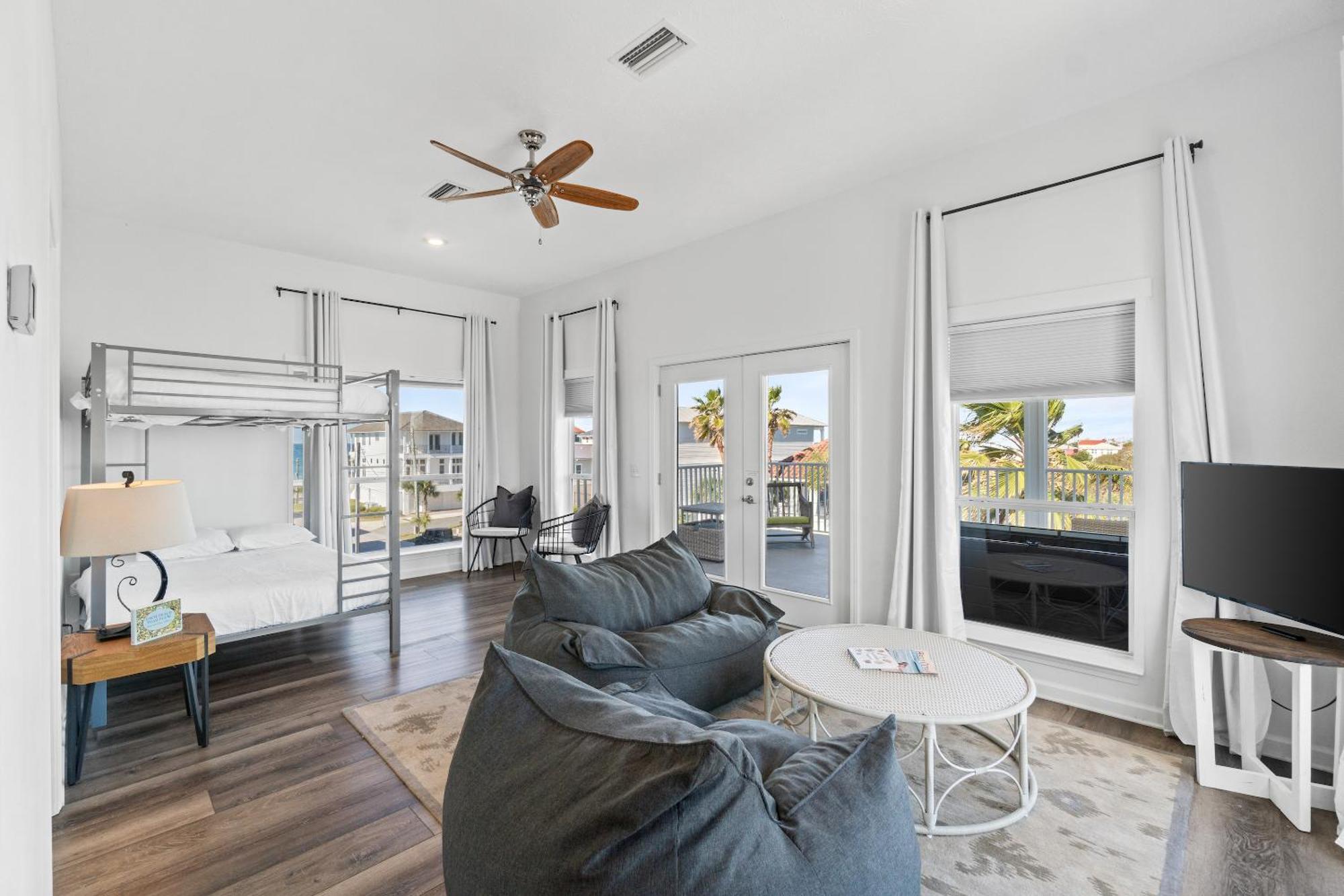 House - The Sandcastle By Panhandle Getaways *
